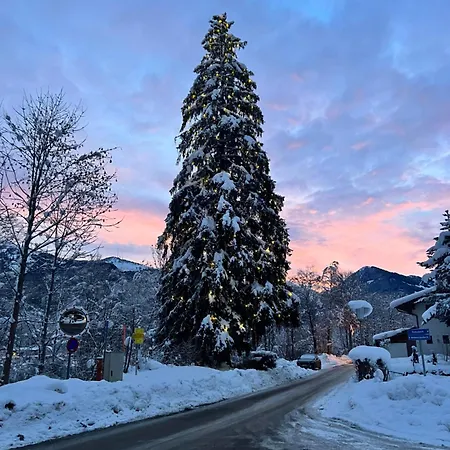 Hanna's كيتزبوهيل